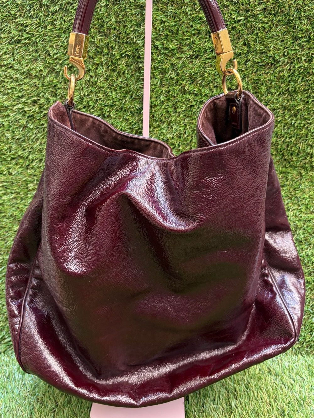 Yves Saint Laurent Patent Roady Hobo
